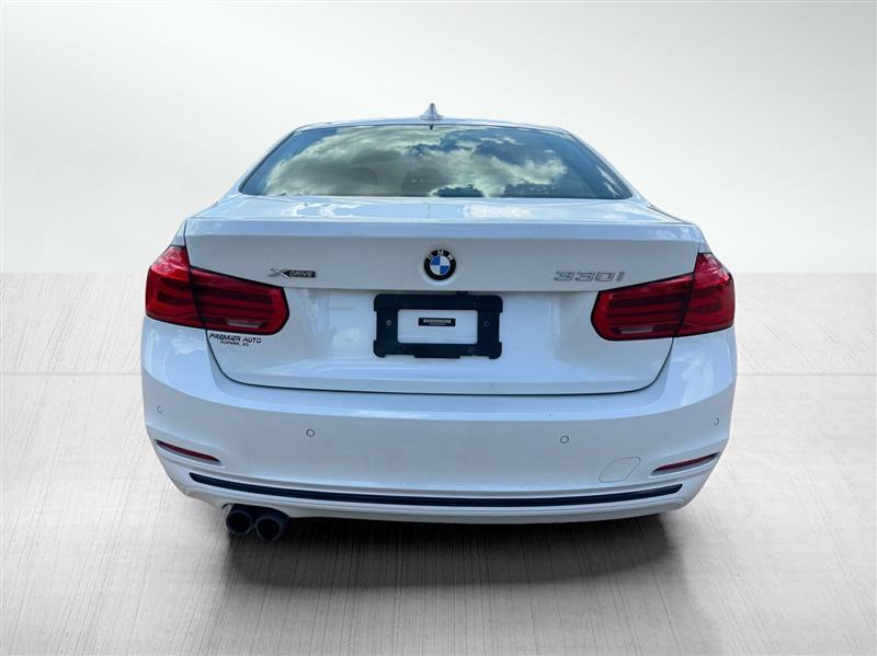 BMW 3-Series 330i xDrive 2017