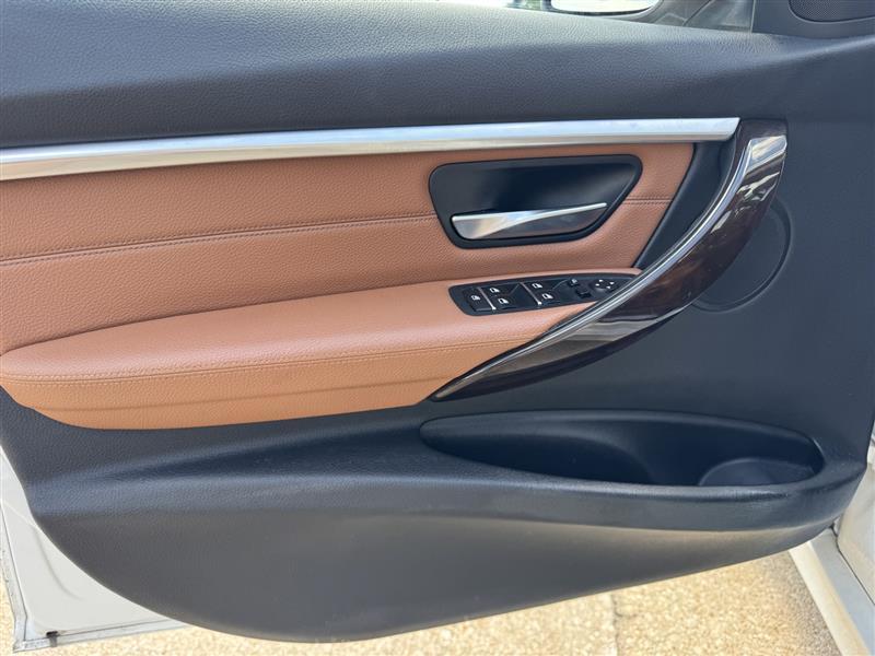 BMW 3-Series 330i xDrive 2017