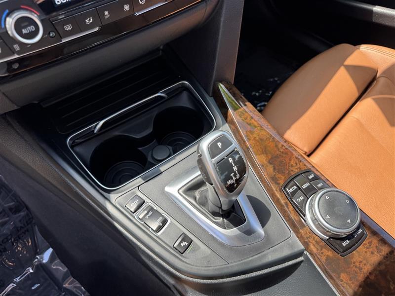BMW 3-Series 330i xDrive 2017