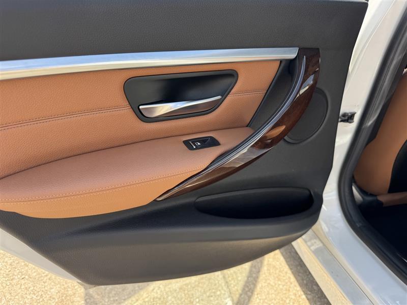 BMW 3-Series 330i xDrive 2017