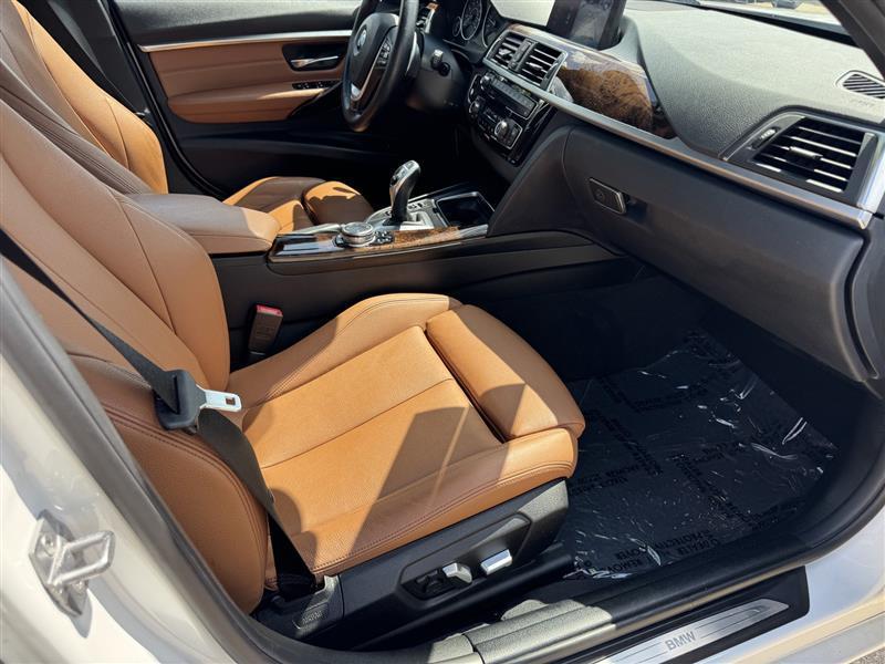 BMW 3-Series 330i xDrive 2017