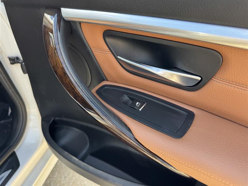 BMW 3-Series 330i xDrive 2017