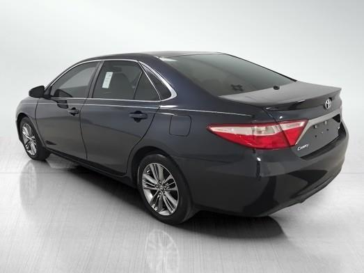 Toyota Camry SE 2016