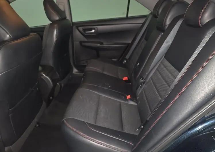 Toyota Camry SE 2016