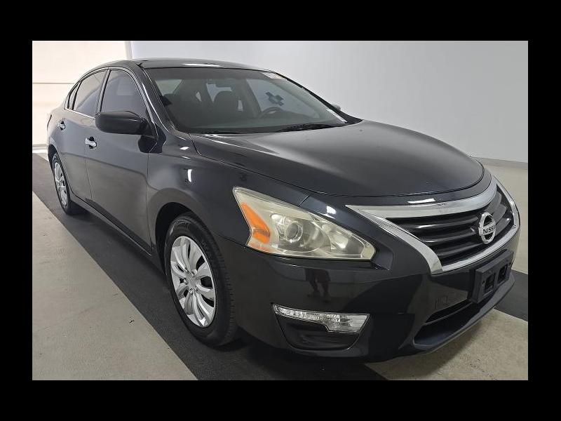 Nissan Altima 2.5 S 2013