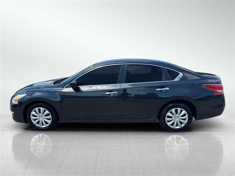 Nissan Altima 2.5 S 2013