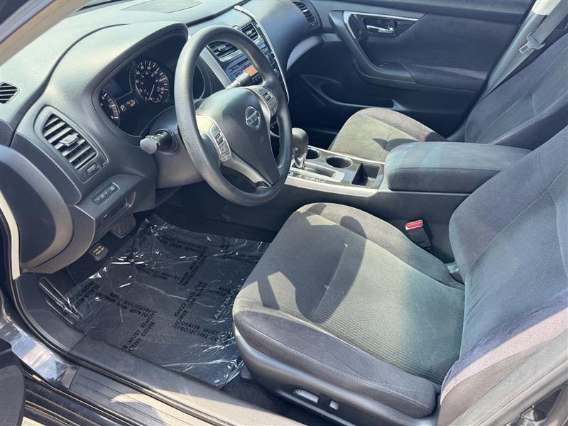 Nissan Altima 2.5 S 2013
