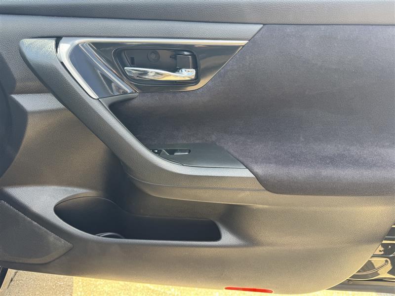 Nissan Altima 2.5 S 2013