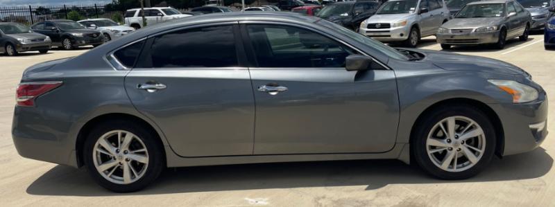 Nissan Altima 2.5 SV 2015