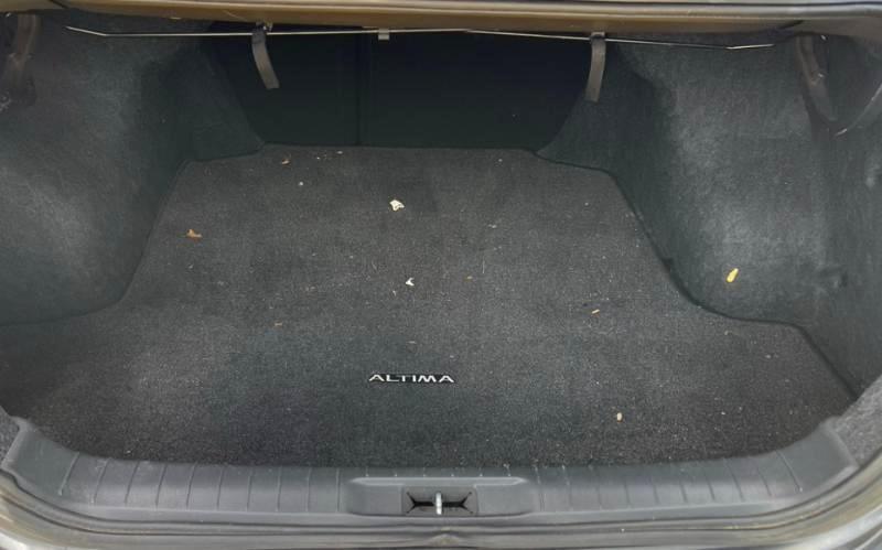 Nissan Altima 2.5 SV 2015