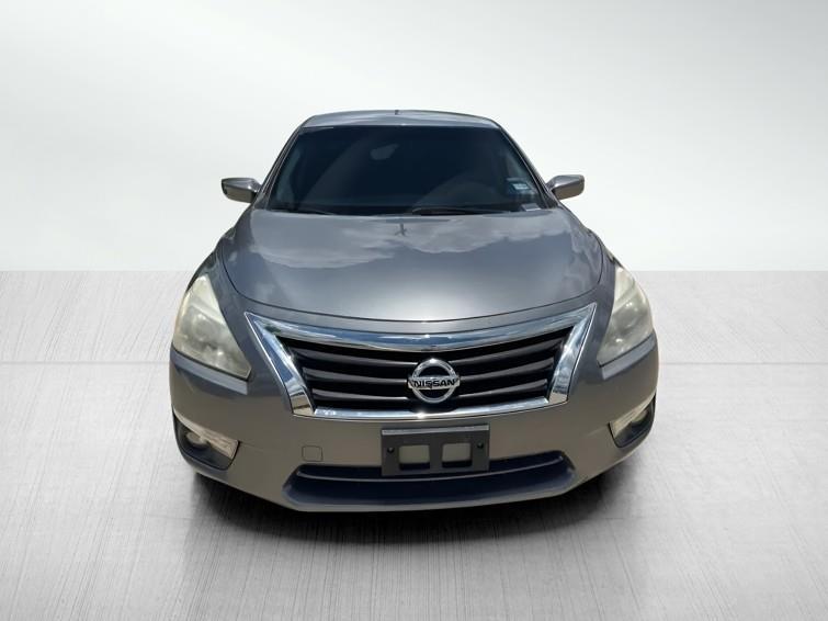 Nissan Altima 2.5 SV 2015