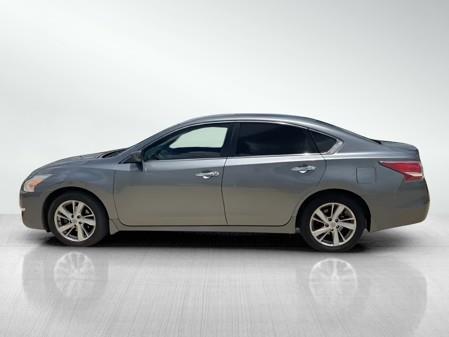 Nissan Altima 2.5 SV 2015