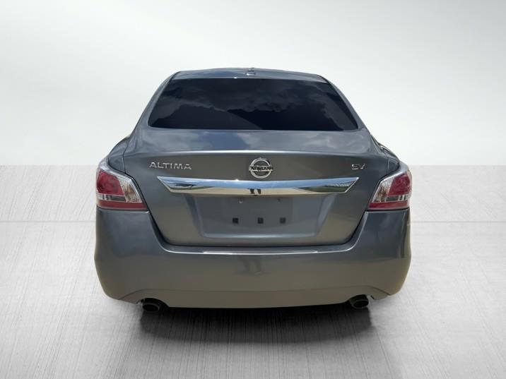 Nissan Altima 2.5 SV 2015