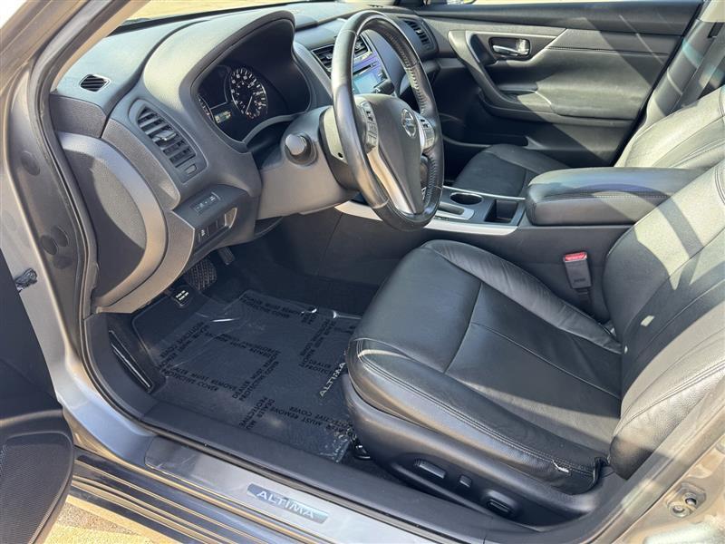 Nissan Altima 2.5 SV 2015