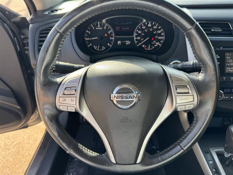 Nissan Altima 2.5 SV 2015
