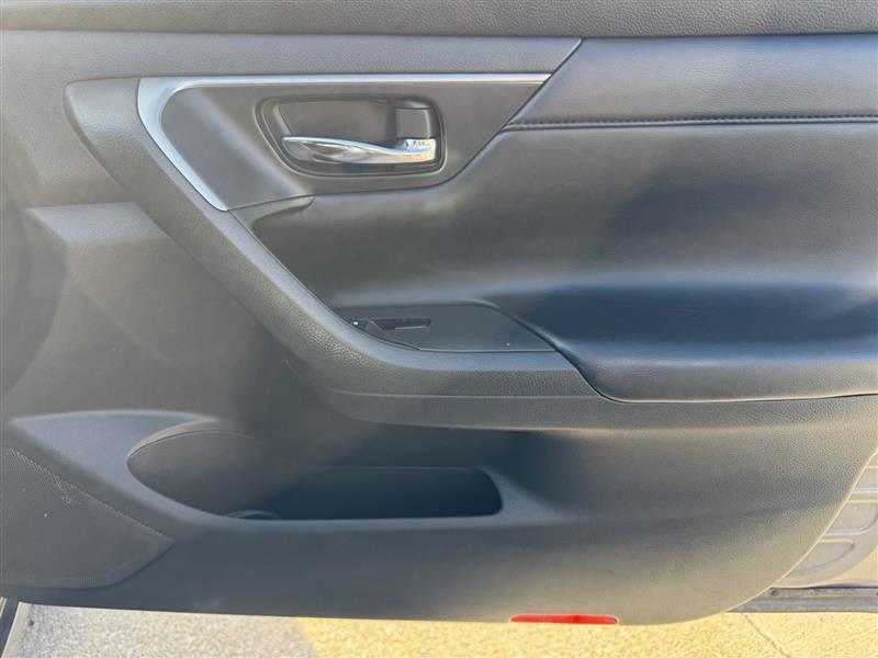 Nissan Altima 2.5 SV 2015