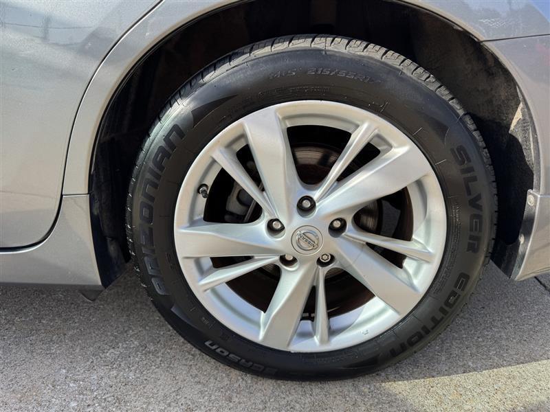 Nissan Altima 2.5 SV 2015