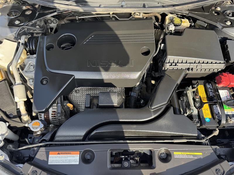 Nissan Altima 2.5 SV 2015
