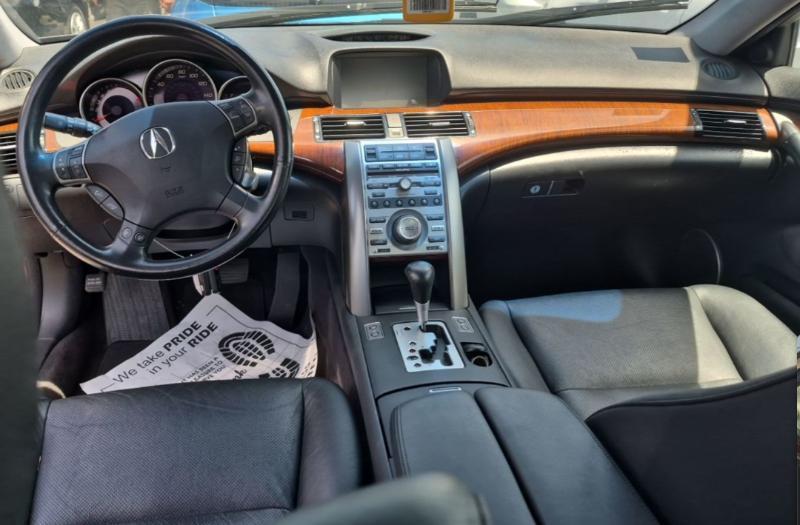 Acura RL 3.5RL with Navigation System 2005