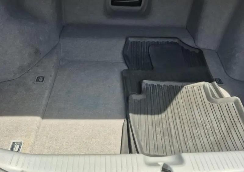 Acura RL 3.5RL with Navigation System 2005