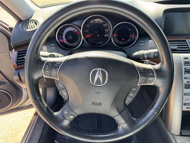 Acura RL 3.5RL with Navigation System 2005