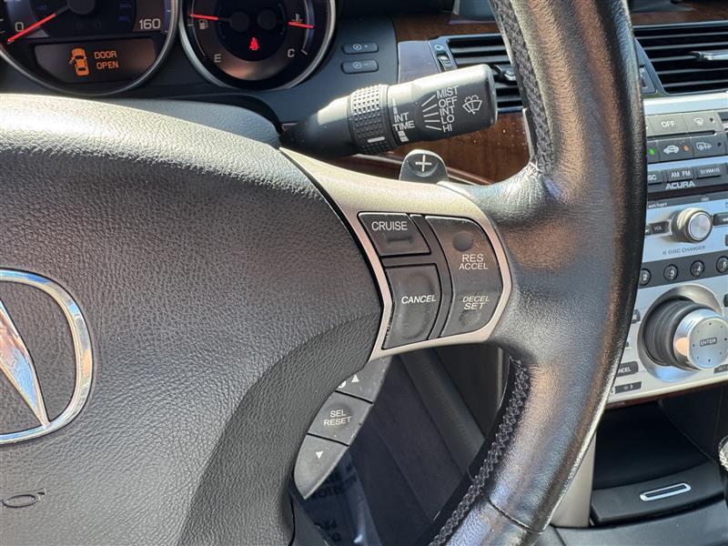 Acura RL 3.5RL with Navigation System 2005