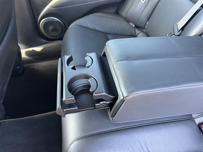 Acura RL 3.5RL with Navigation System 2005