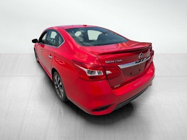 Nissan Sentra SR Sedan 2016