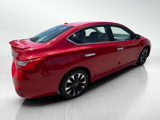 Nissan Sentra SR Sedan 2016