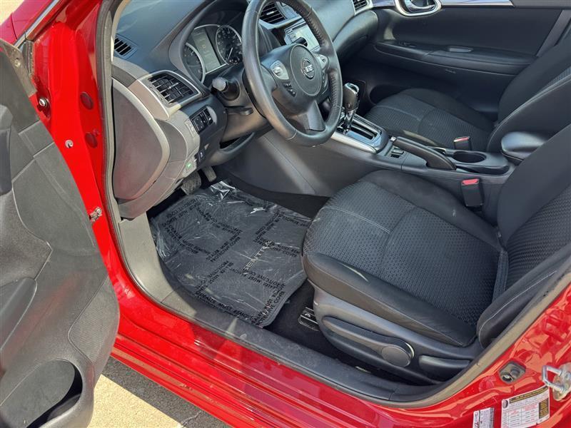 Nissan Sentra SR Sedan 2016