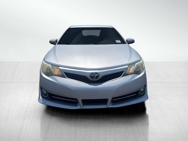 Toyota Camry SE 2014
