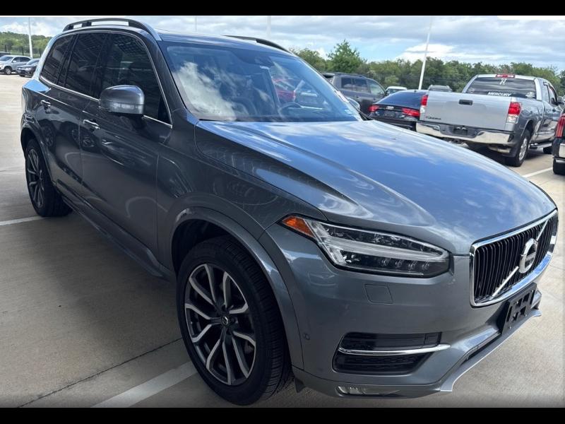 2018 Volvo XC90 T6 Momentum AWD