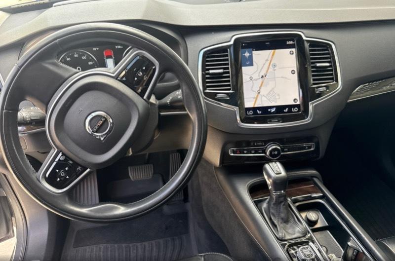 Volvo XC90 T6 Momentum AWD 2018