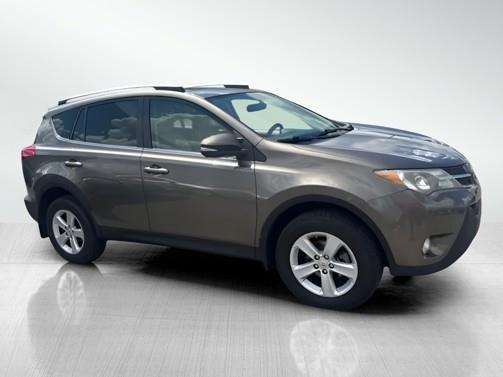 Toyota RAV4 XLE AWD 2013