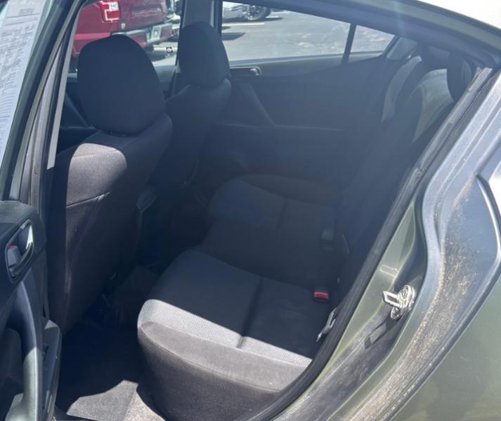 Mazda MAZDA3 i Sport 4-Door 2010