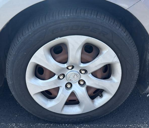 Mazda MAZDA3 i Sport 4-Door 2010