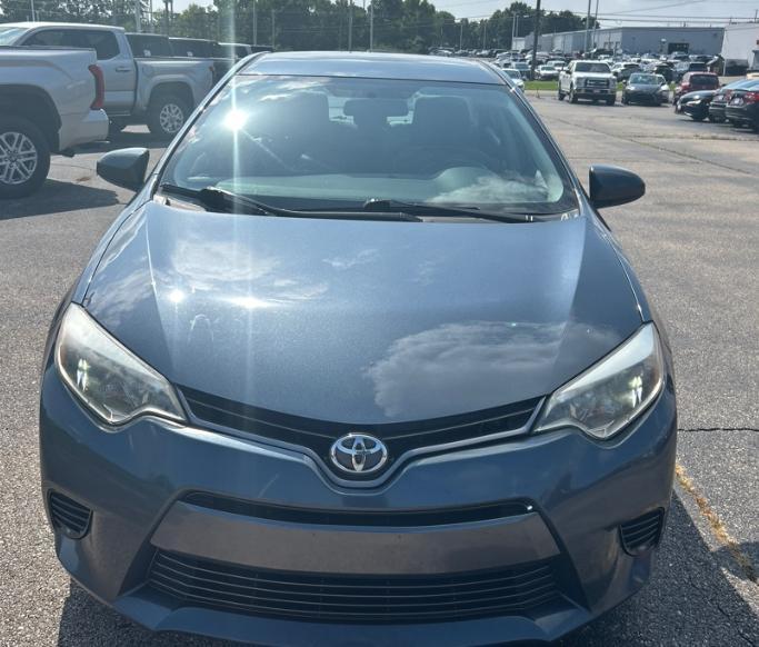 Toyota Corolla LE 2015