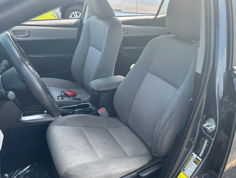 Toyota Corolla LE 2015