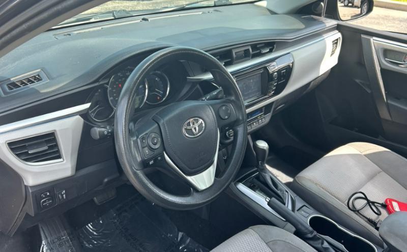 Toyota Corolla LE 2015