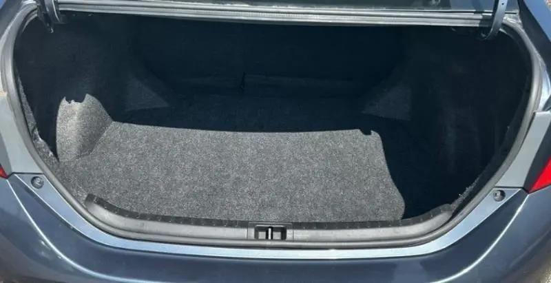 Toyota Corolla LE 2015