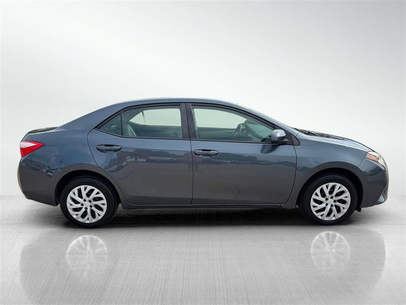 Toyota Corolla LE 2015