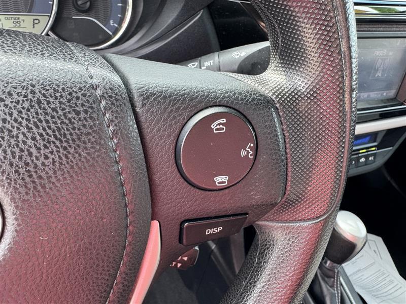 Toyota Corolla LE 2015