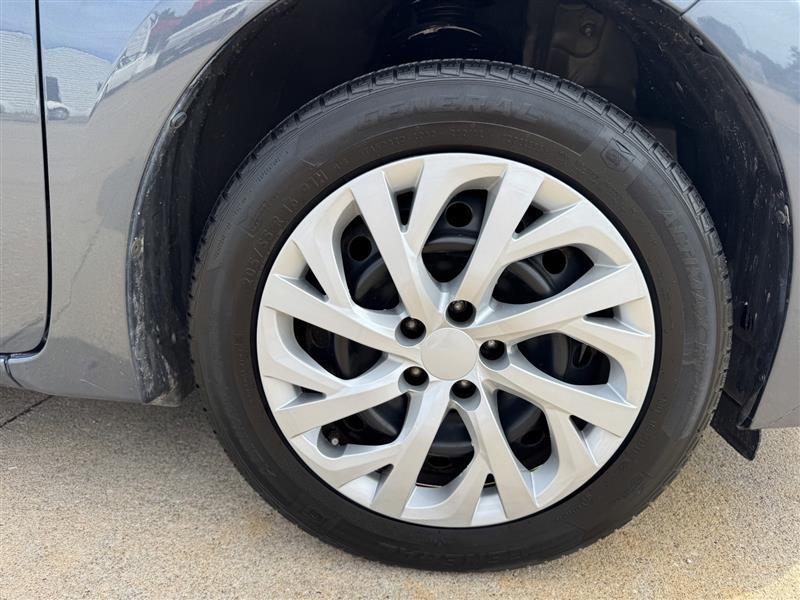 Toyota Corolla LE 2015