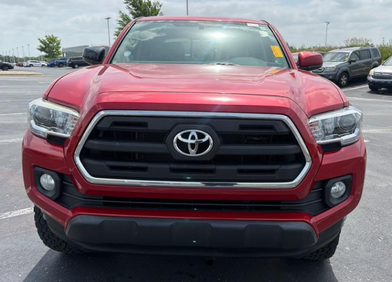 Toyota Tacoma SR5 Double Cab 4WD V6 2017
