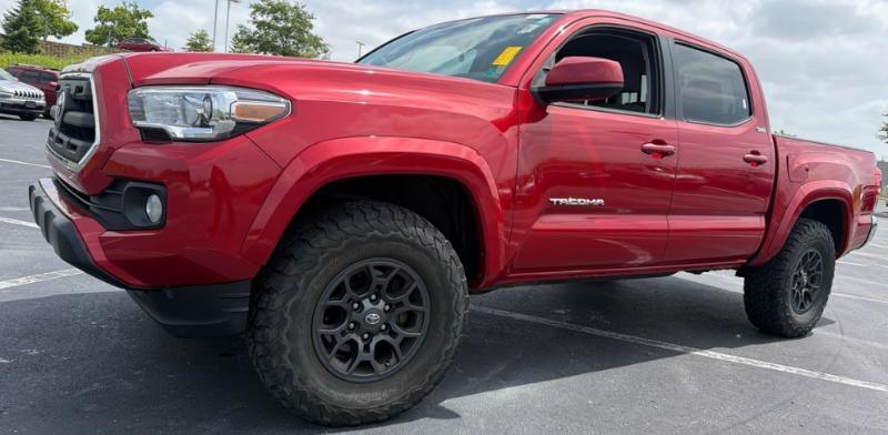 Toyota Tacoma SR5 Double Cab 4WD V6 2017