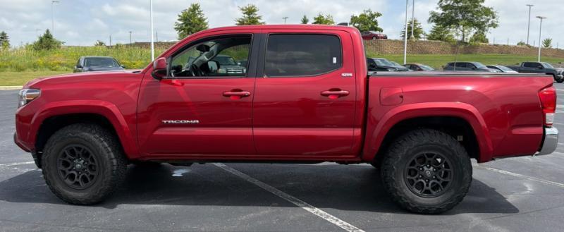 Toyota Tacoma SR5 Double Cab 4WD V6 2017