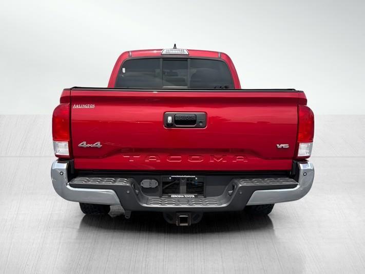 Toyota Tacoma SR5 Double Cab 4WD V6 2017