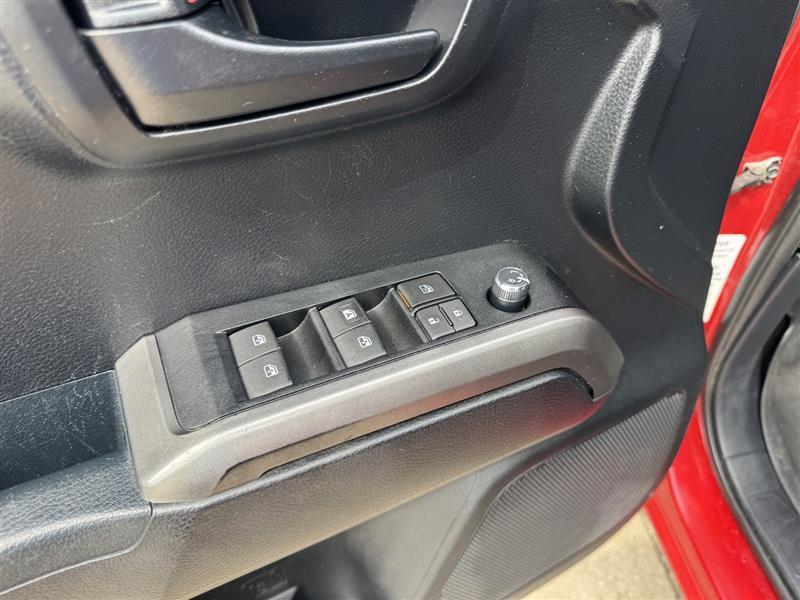 Toyota Tacoma SR5 Double Cab 4WD V6 2017