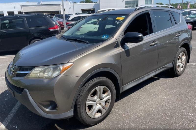 Toyota RAV4 LE AWD 2014