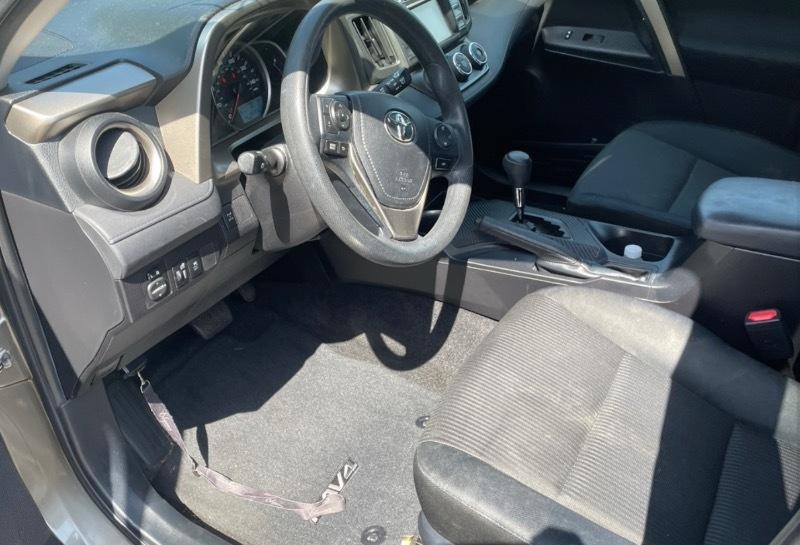 Toyota RAV4 LE AWD 2014